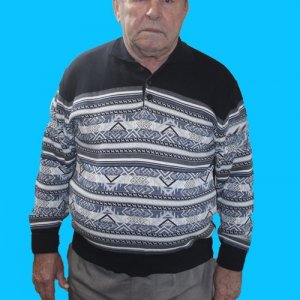 NIKOLAU , 74 года